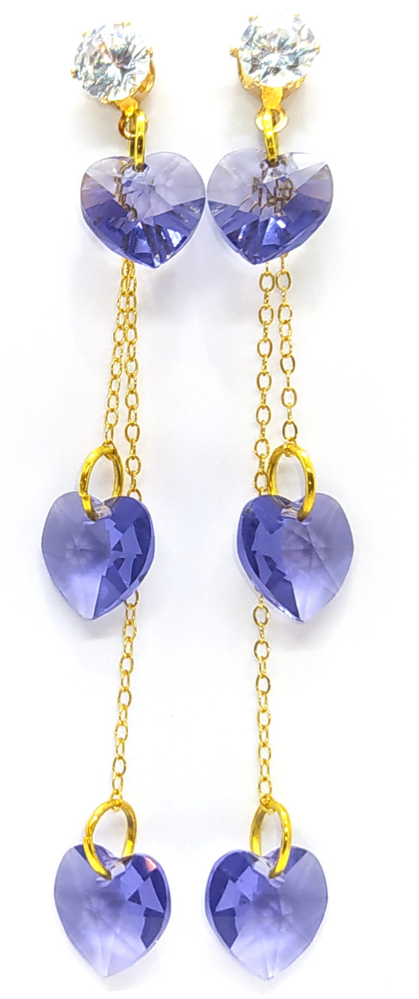 Boucles clous d'oreilles cœur en pure cristal de la couleur tanzanite.