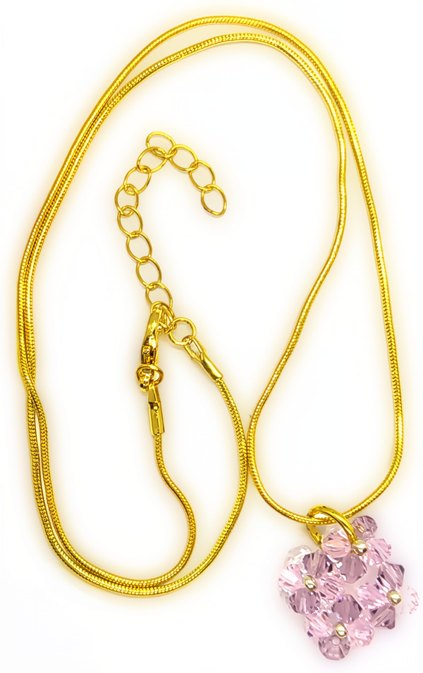 Collier chaîne cable pendentif en cristal Preciosa de couleur rose.