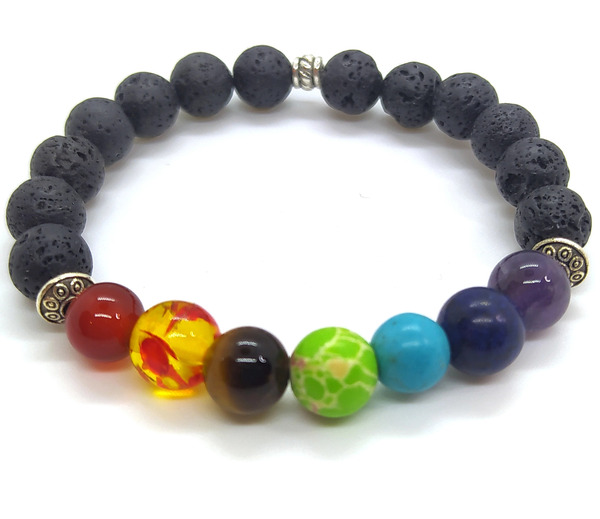Bracelet 7 chakras et pierre de lave.